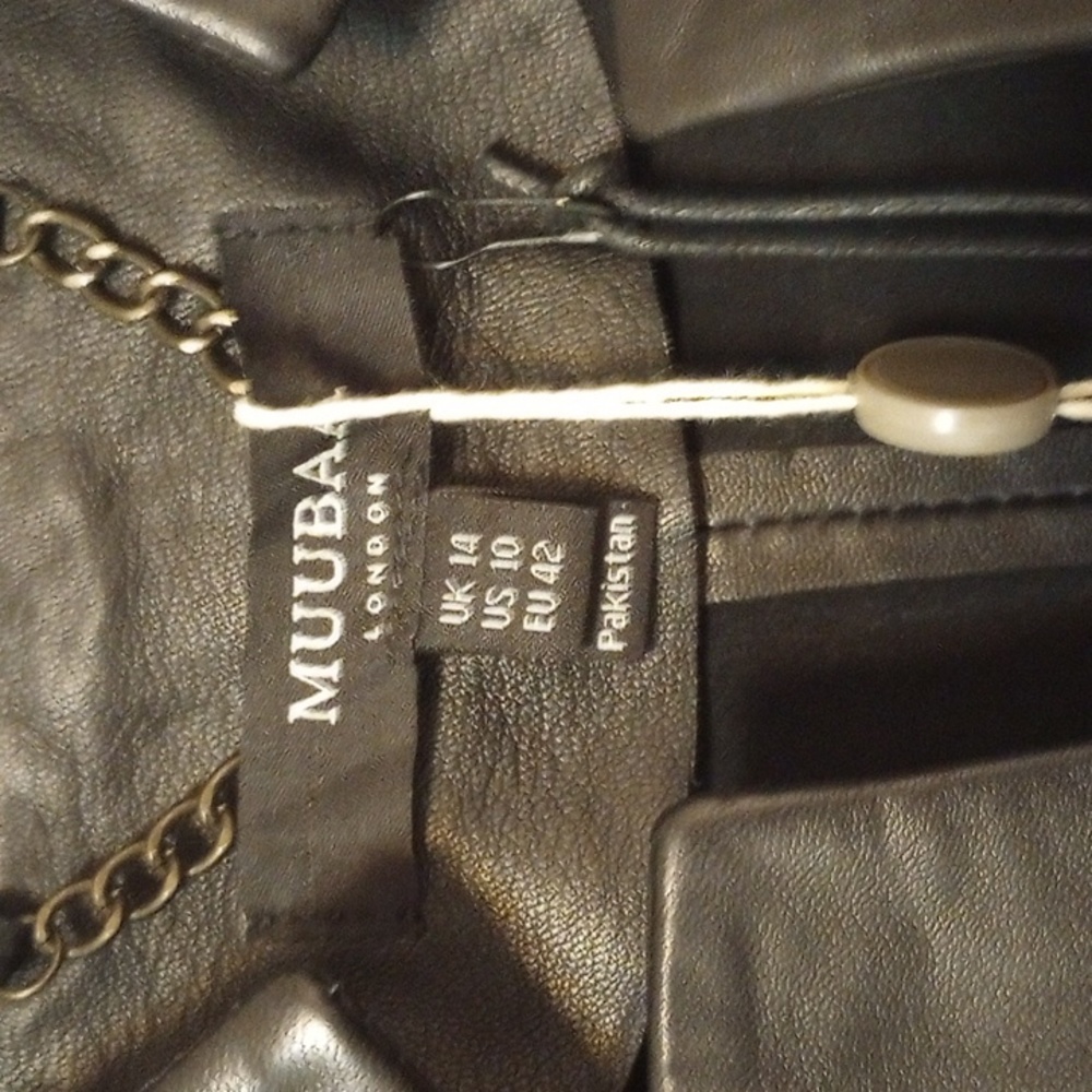 Leather jacket - Picture 7 of 7